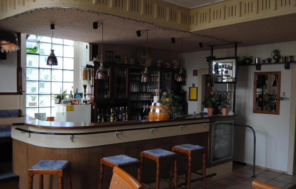 Alt Weeze Hotel Bagian luar foto